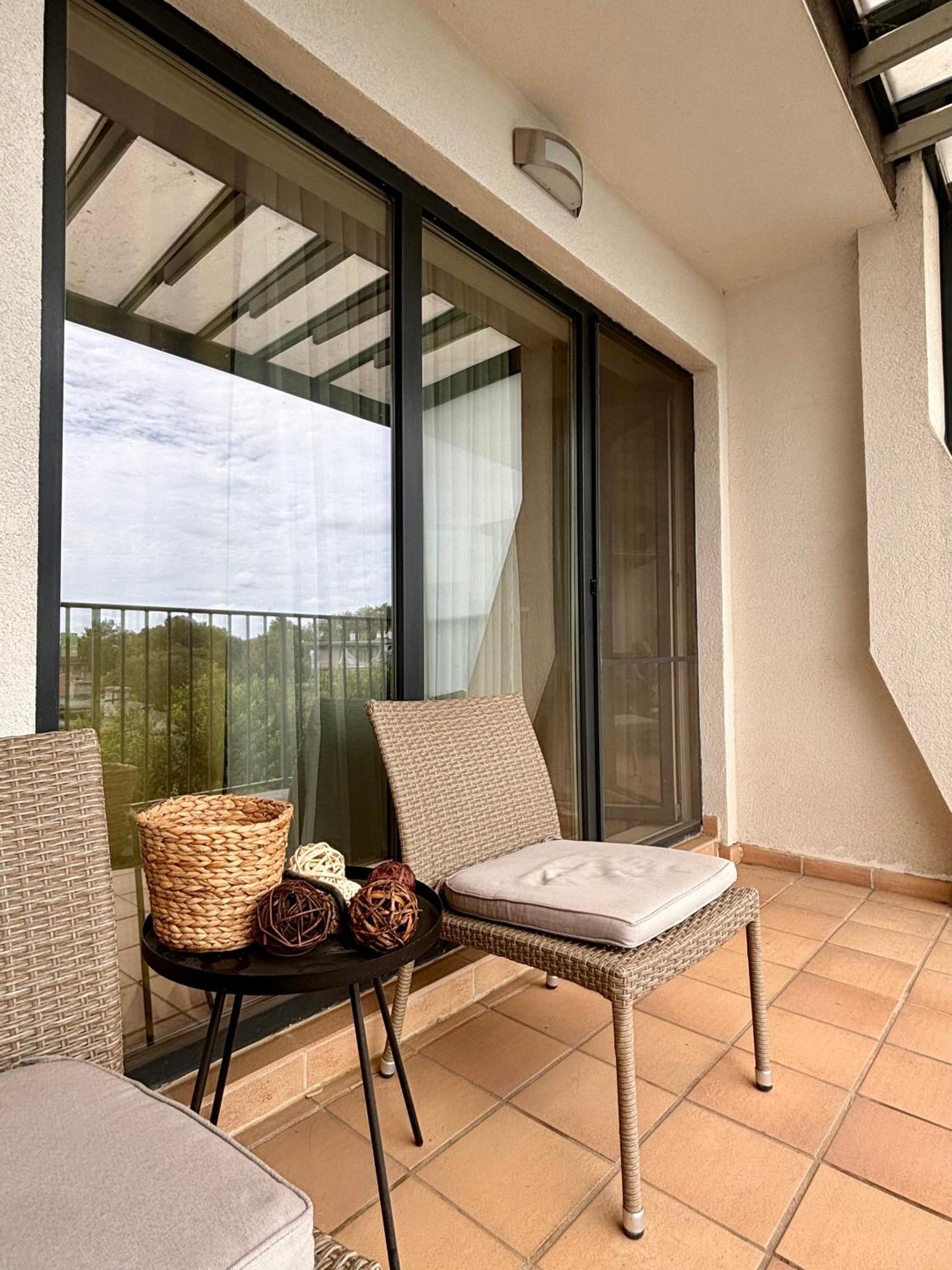 Apartamento Downтown - Free Parking Varna Exterior foto