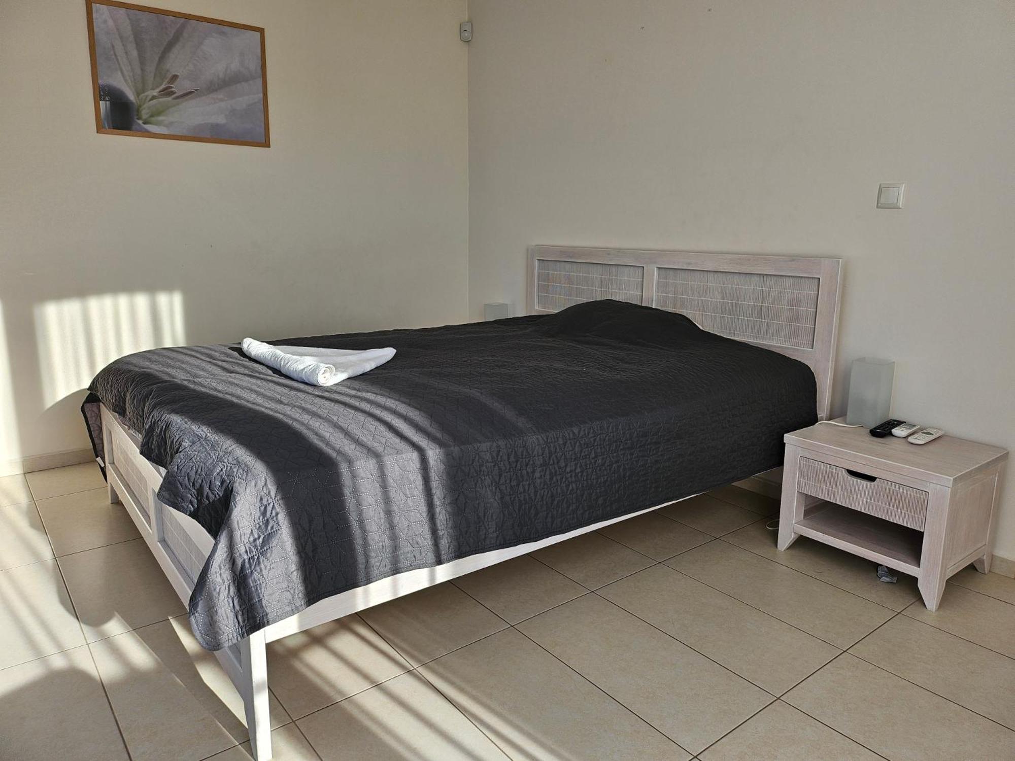 Apartamento Downтown - Free Parking Varna Exterior foto
